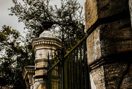 castle. by glenn braggs